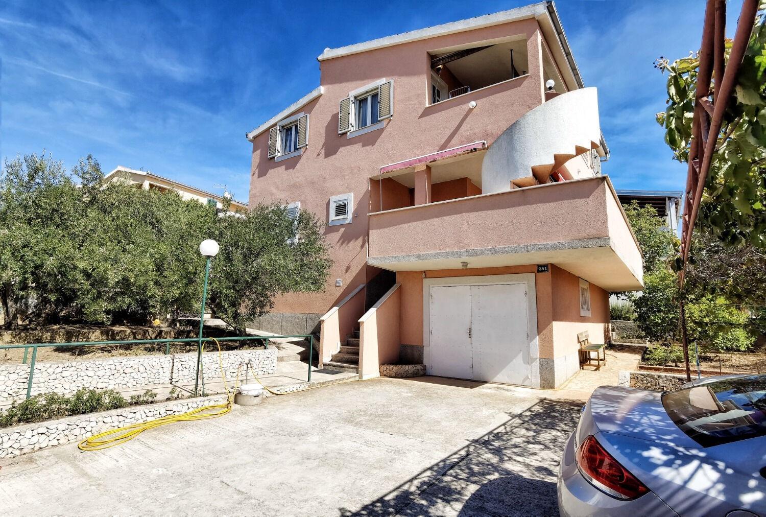 Jera Apartment Sevid